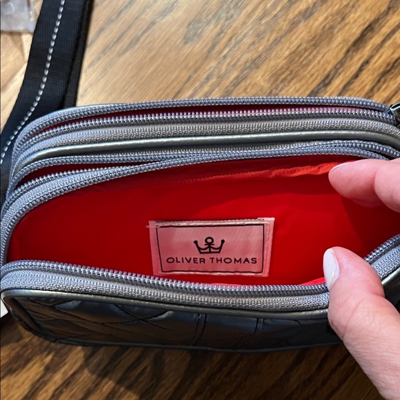 Oliver Thomas Metallic Gray Quilted Bag - Picture 5 of 5